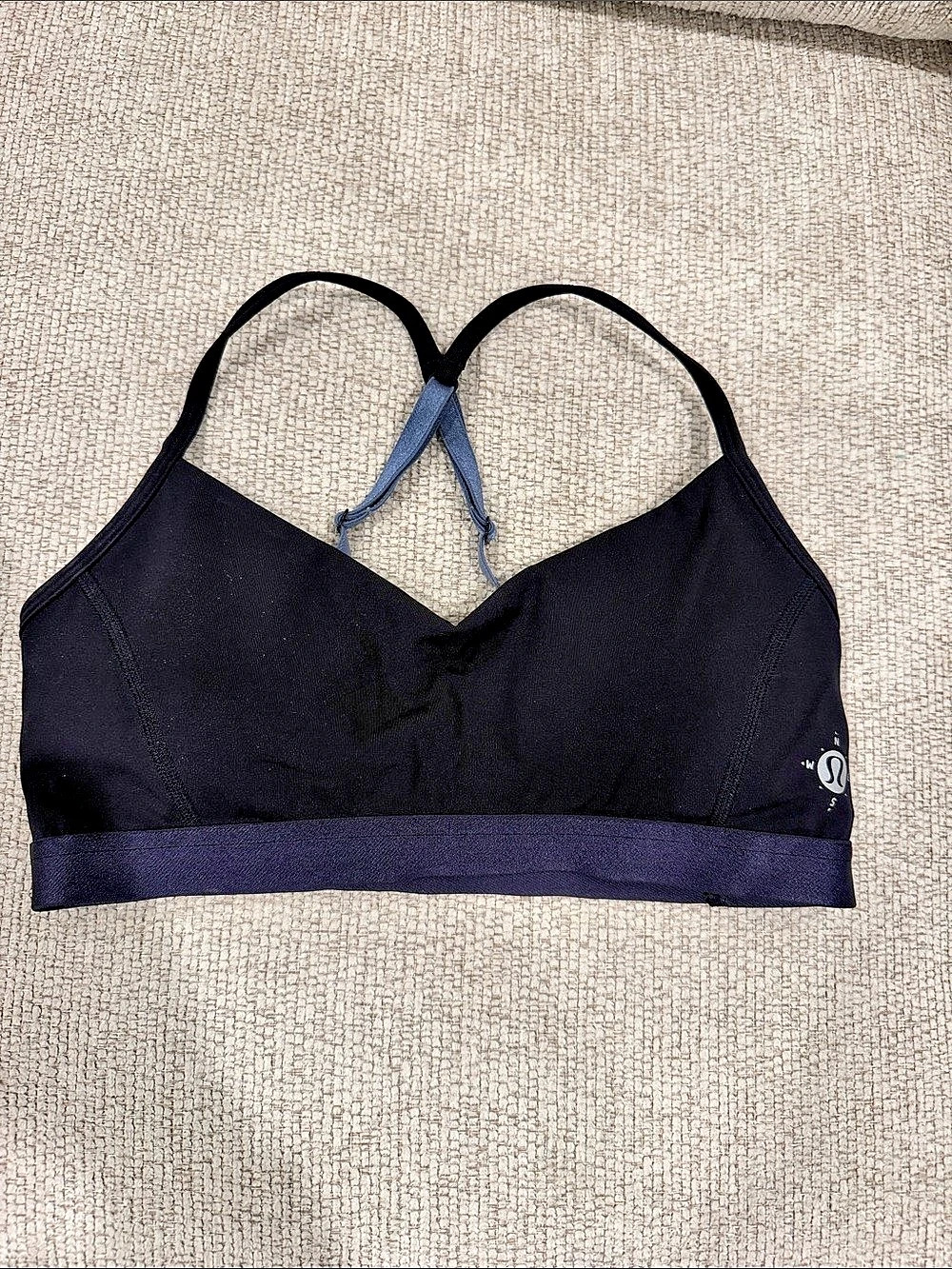 lululemon special edition Sports Bra Size 6